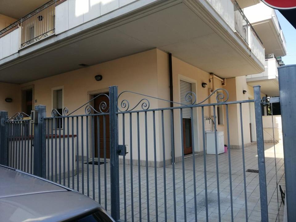 Appartamento Piano Terra San Benedetto del Tronto Exterior foto